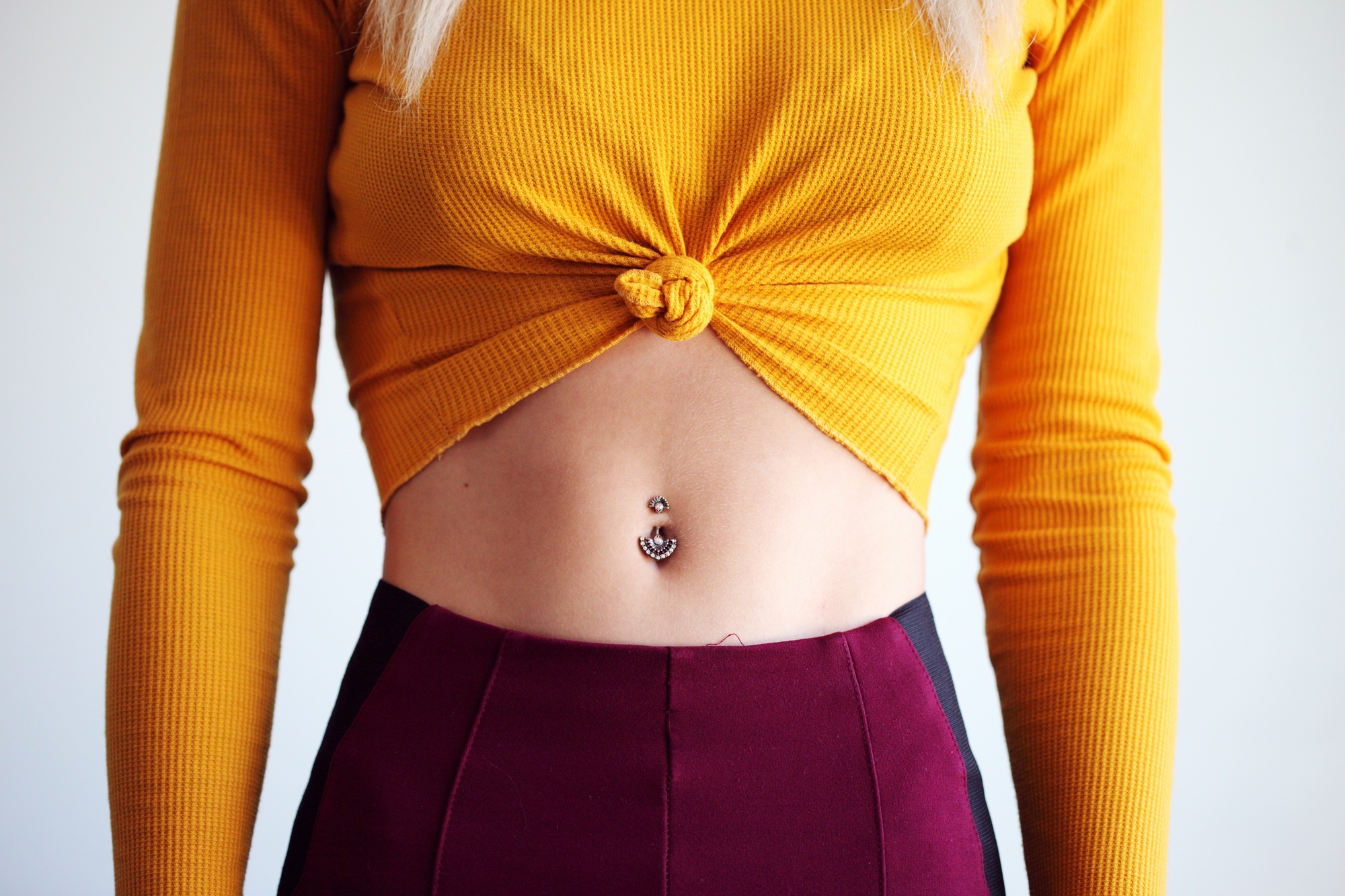 This Is How to Change Your Belly Button Ring